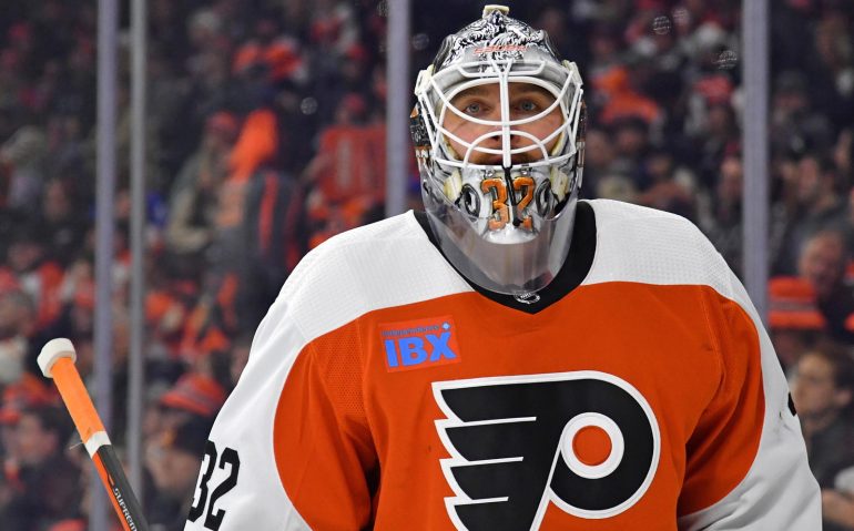 Mar 24, 2024; Philadelphia, Pennsylvania, USA; Philadelphia Flyers goaltender Felix Sandstrom (32) against the Florida Panthers during the second period at Wells Fargo Center. Mandatory Credit: Eric Hartline-USA TODAY Sports